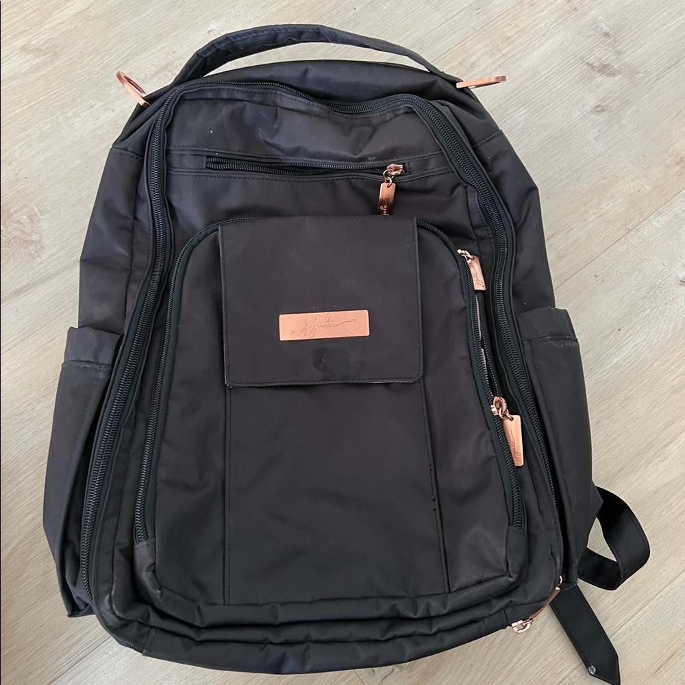 Ju-Ju-Be Black Baby Bag with Rose Gold Accents